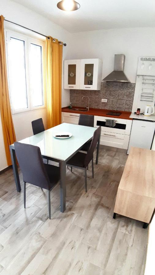Apartamento Domo In Terranoa, Old Town Olbia Exterior foto